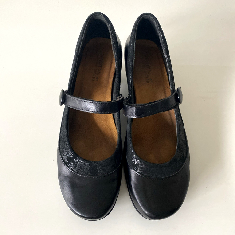 Naot Trendy Mary Jane Pump Black Leather Round Toe Suede trim Block Heel 41 10 - Picture 4 of 10